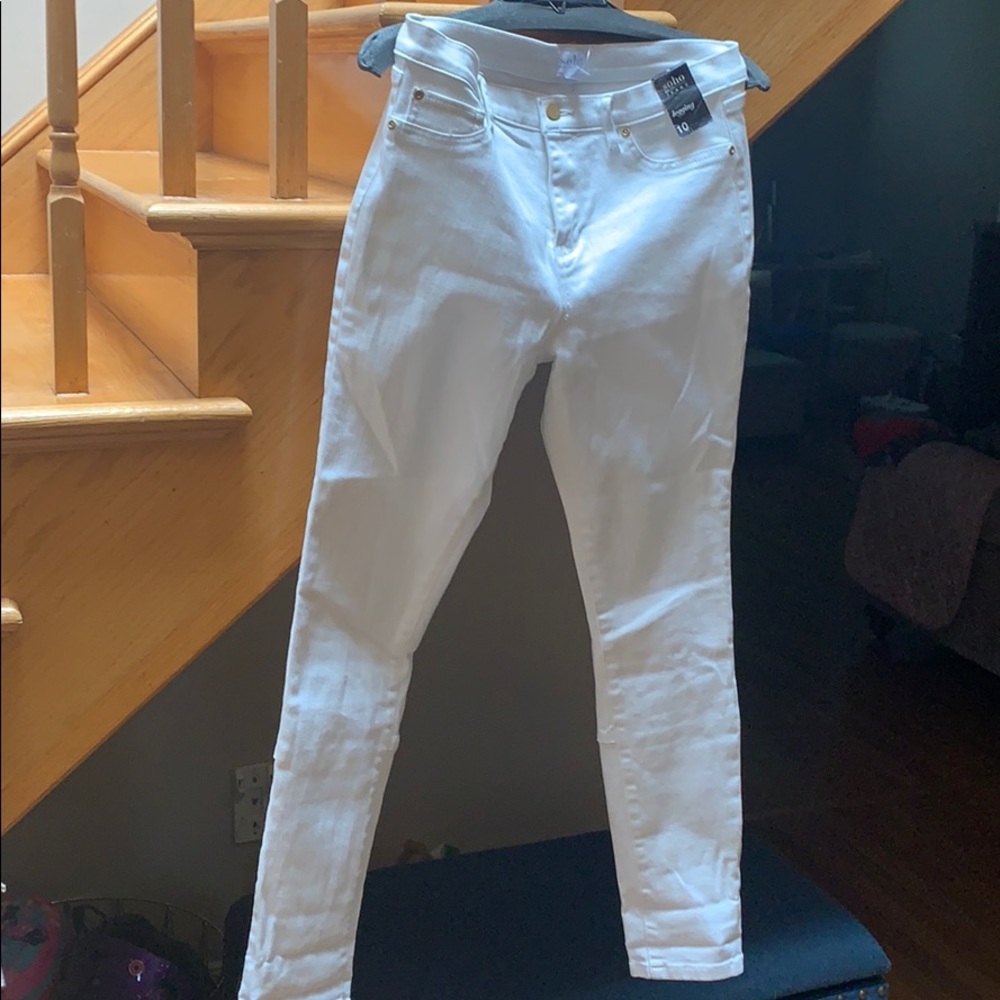 White jeans